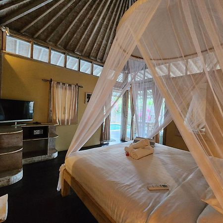 Bamboo Lodge Gili Trawangan Exterior photo