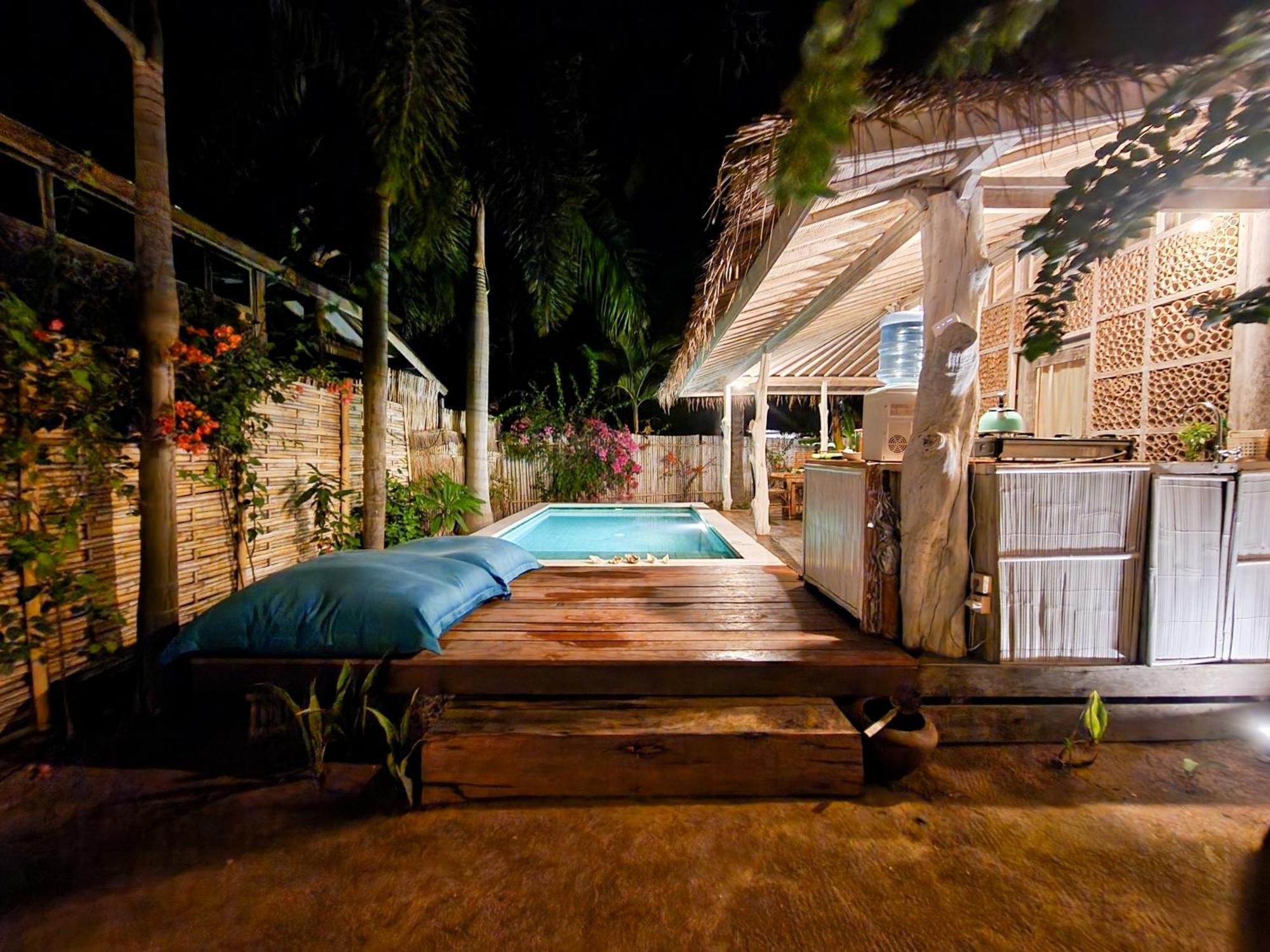 Bamboo Lodge Gili Trawangan Exterior photo